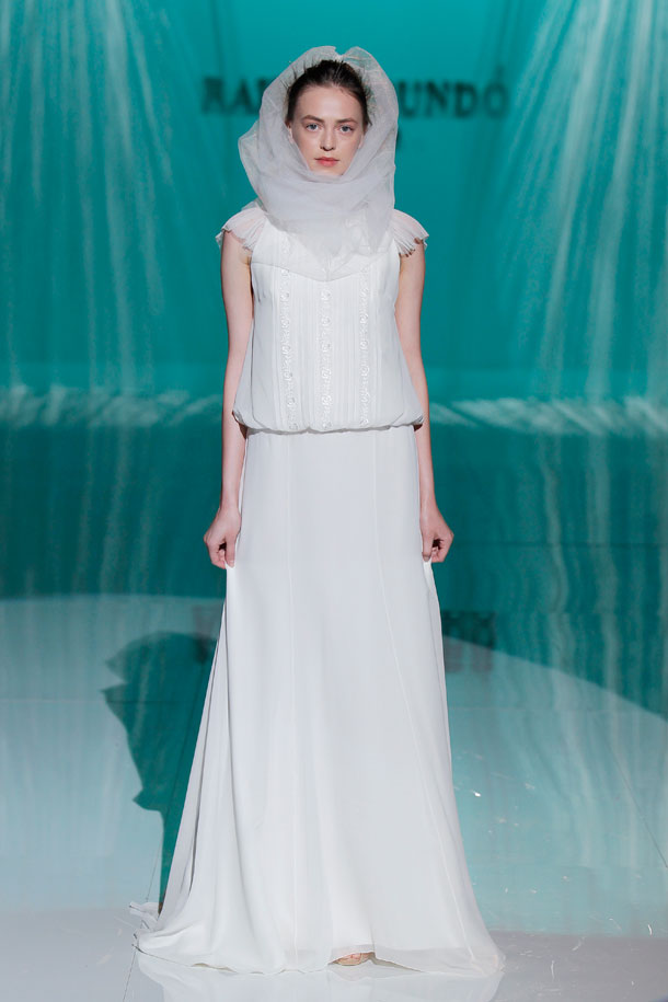 ilovebrides.pt Raimon Bundo 2018 Barcelona Bridal Fashion Week 2017